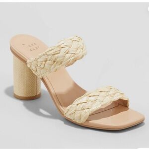 A NEW DAY RAFIA HEELS. SIZE 7.5